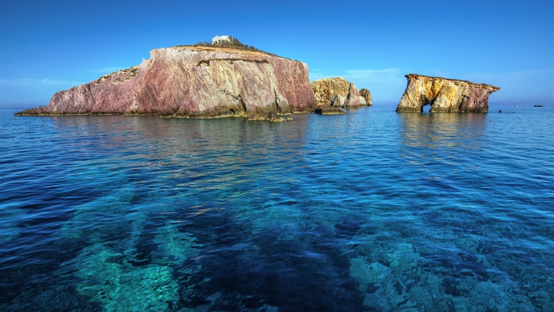 ANTIPAROS