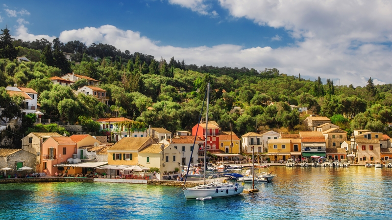 PAXOI-ANTIPAXOI